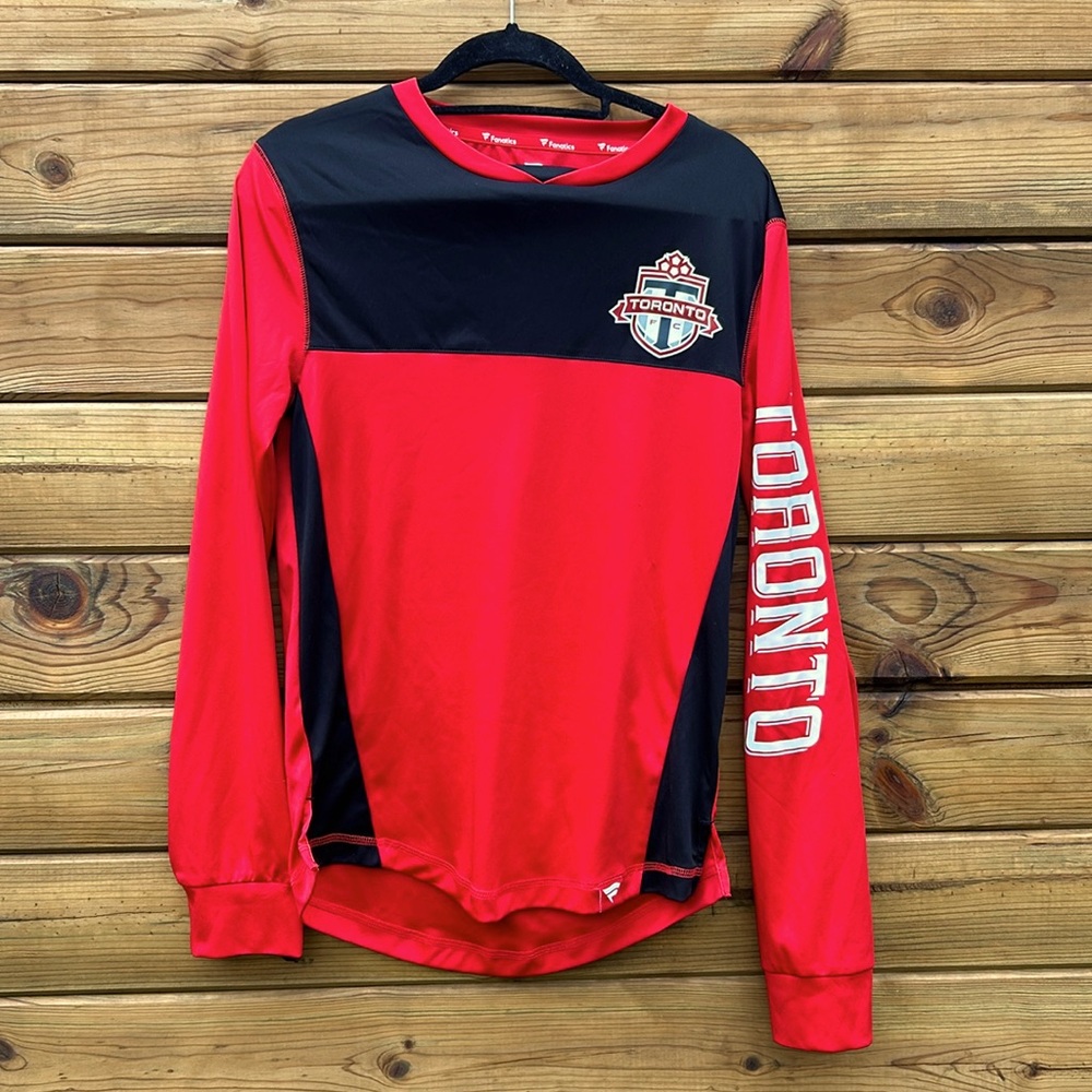 Long sleeve TFC fanatics jersey